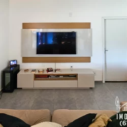 011
